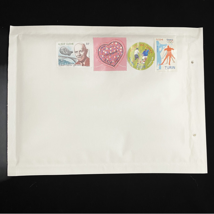 100 enveloppes bulles N°3 blanches pré timbrées Ecopli 100g (2.28€)